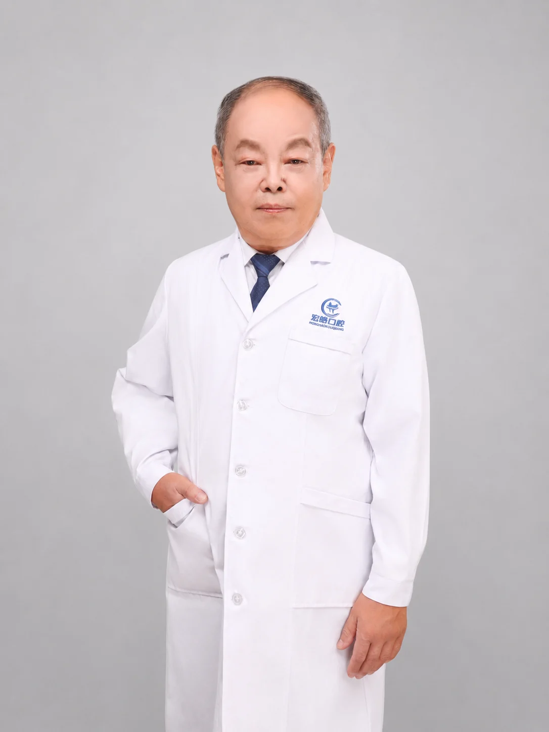 张跃彬形象照